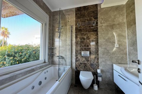 5 rooms Villa in Lien Chieu, Vietnam No. 92964 20