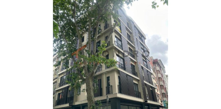 3 bedrooms Apartment in Besiktas, Turkey No. 115537