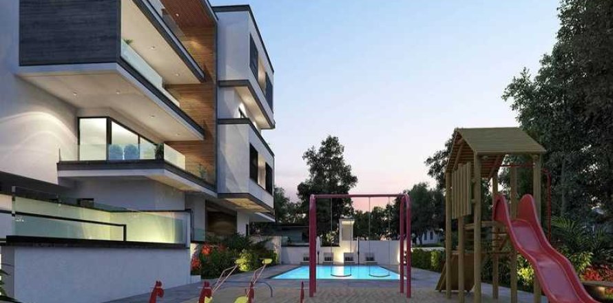 3 bedrooms Apartment in Germasogeia, Cyprus No. 71937