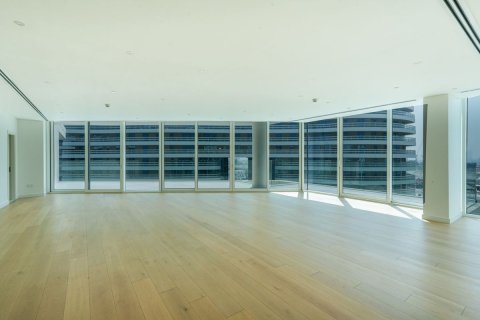 Квартира с 4 спальнями в Soc Son, Вьетнам №93258 1