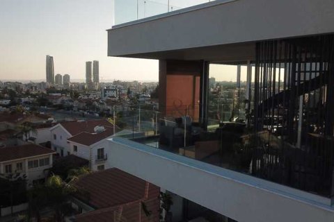 3 bedrooms Penthouse in Limassol, Cyprus No. 102128 1