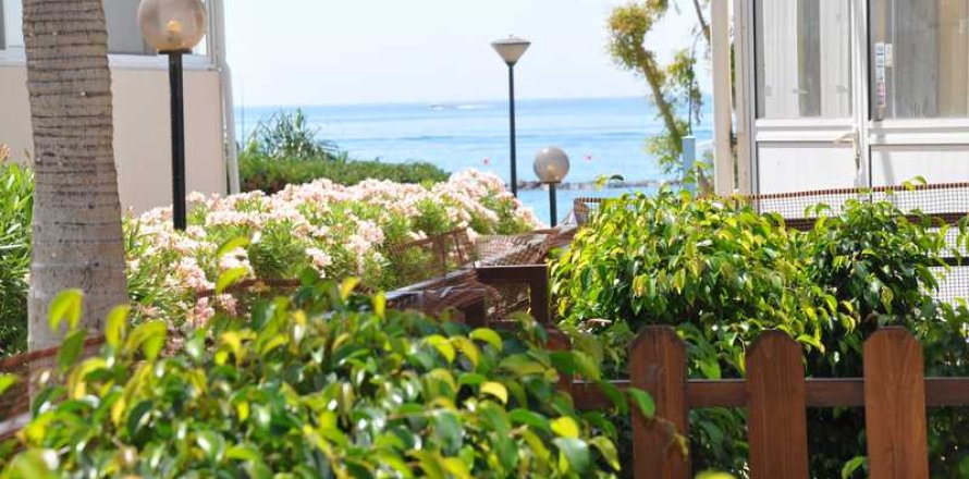 4 chambres Appartement à Germasogeia, Cyprus No. 63942