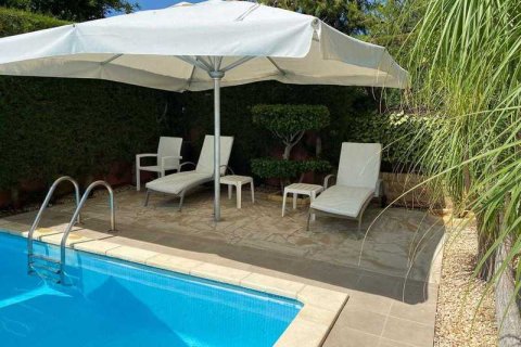 3 bedrooms Villa in Agios Tychonas, Cyprus No. 31294 3