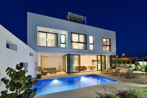 3 bedrooms House in Pernera, Cyprus No. 76244 1