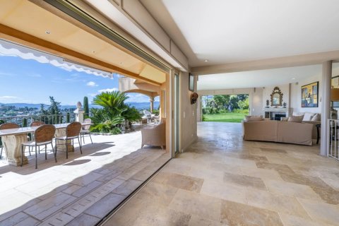 Дом с 7 спальнями в Мужен, Франция №67199 8