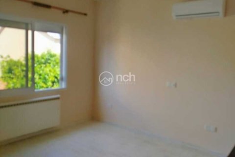 Вилла с 4 спальнями в Агиос Тихонас, Кипр №52612 16