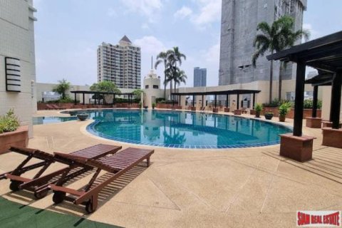 2 bedrooms Apartment in Sathon, Thailand No. 96132 13