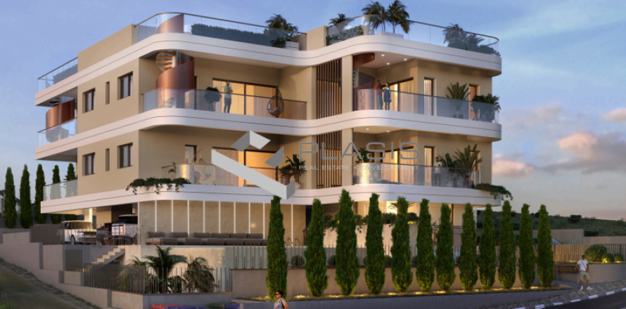 3 dormitorios Penthouse en Germasogeia, Cyprus No. 104055