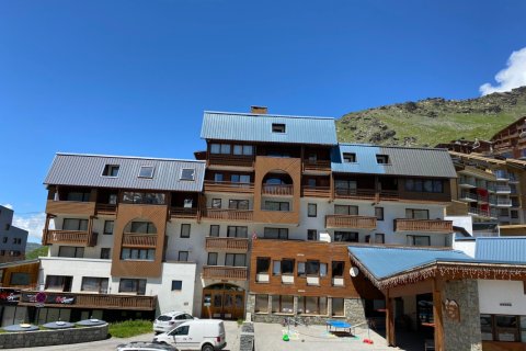 1 bedroom Apartment in Les Belleville, France No. 100005 1