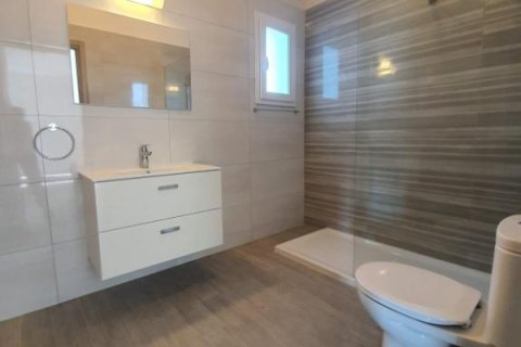 3 dormitorios Apartment en Limassol, Cyprus No. 106362 4