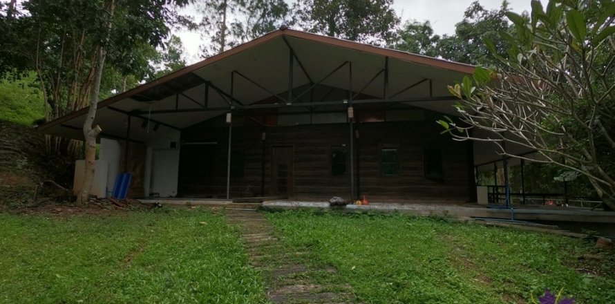 3 bedrooms House in Chiang Mai, Thailand No. 97688