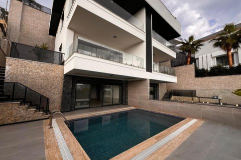 5 habitaciones Villa en Tepe, Turkey No. 125976