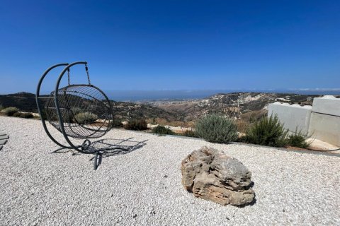 5 bedrooms Bungalow in Paphos, Cyprus No. 37803 10