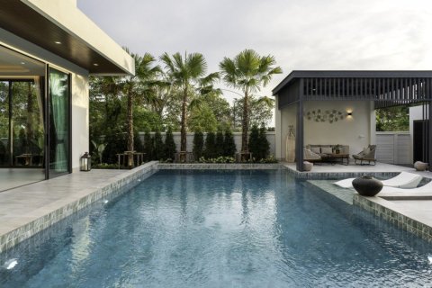 251m² Villa in Hua Hin, Thailand No. 97455 3