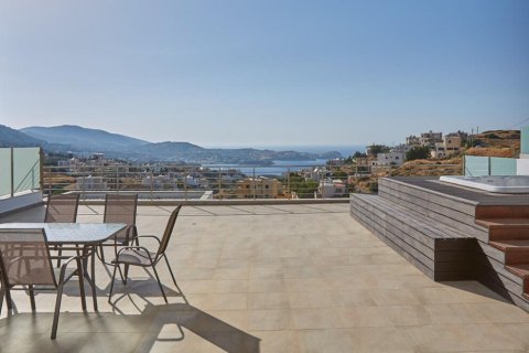 4 bedrooms Maisonette in Gazi, Greece No. 108603 2