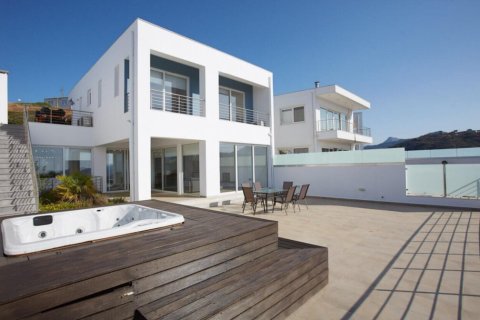 4 bedrooms Maisonette in Gazi, Greece No. 108603 1