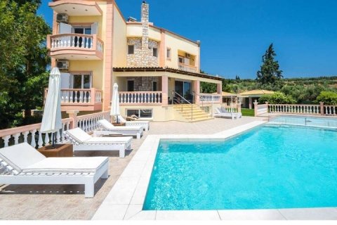 337m² Villa à Chania, Greece No. 109463 20