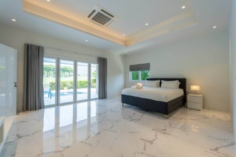 3 bedrooms Villa in Hua Hin, Thailand No. 97293 15