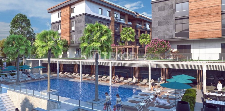 7 bedrooms Apartment in Beylikduezue, Turkey No. 123368