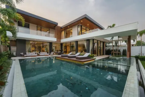 4 bedrooms Villa in Phuket, Thailand No. 3045 3