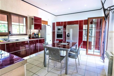 5 bedrooms Villa in Tan Xuan, Vietnam No. 27385 14