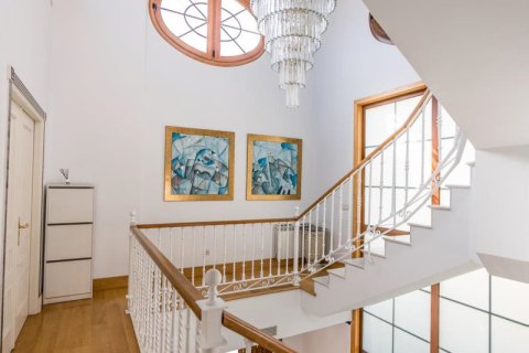 5 bedrooms Villa in Tan Xuan, Vietnam No. 27385 19