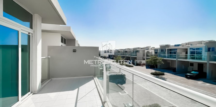 3 bedrooms Townhouse in DAMAC Hills (Akoya by DAMAC), UAE No. 119565