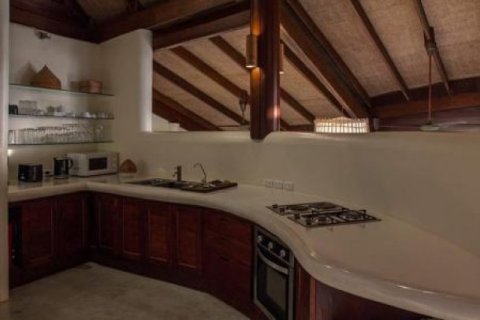 3 dormitorios Villa en Surat Thani, Thailand No. 95996 10