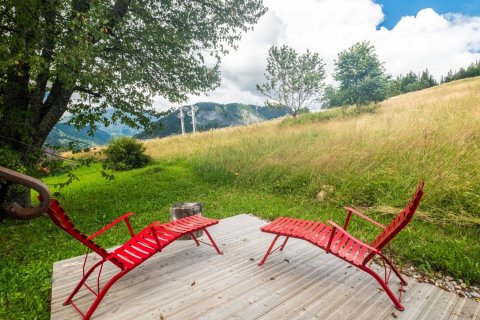 4 bedrooms House in Notre-Dame-de-Bellecombe, France No. 99732 1