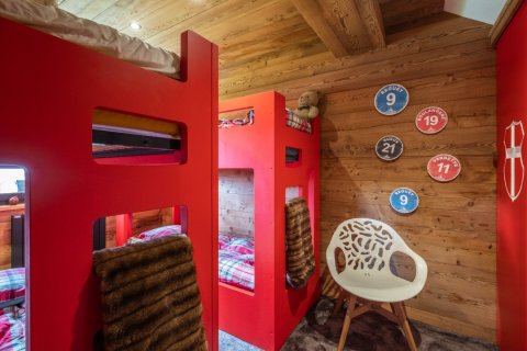 4 bedrooms House in Notre-Dame-de-Bellecombe, France No. 99732 13