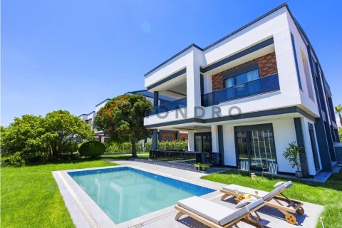 6 bedrooms Villa in Dosemealti, Turkey No. 80495