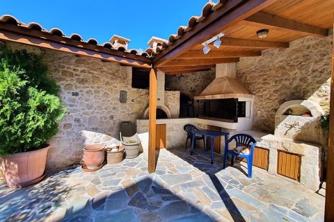 7 rooms Building in Heraklion, Greece No. 55102 16