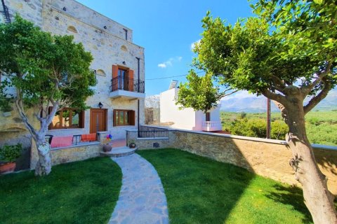 7 rooms Building in Heraklion, Greece No. 55102 15