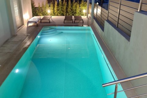 5 bedrooms House in Markopoulo Mesogaias, Greece No. 54389 1