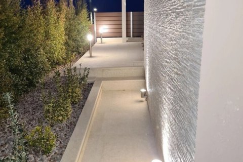 5 bedrooms House in Markopoulo Mesogaias, Greece No. 54389 4