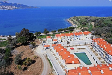 3 dormitorios Villa en Foca, Turkey No. 92501