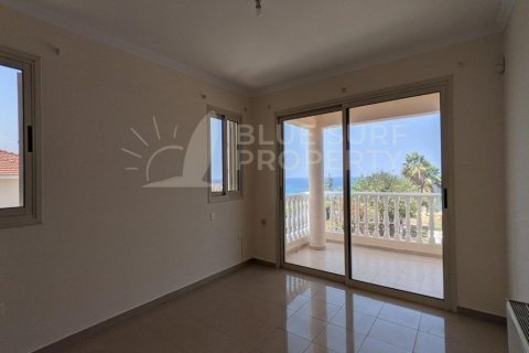 5 bedrooms Villa in Paralimni, Cyprus No. 104855 11