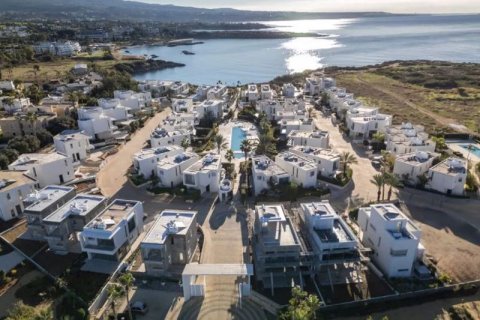 3 bedrooms Villa in Paphos, Cyprus No. 104514 21