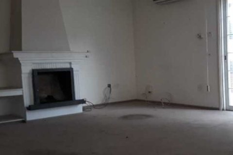 4 chambres House à Strovolos, Cyprus No. 39661 2