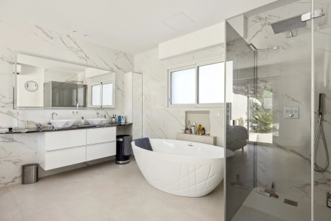 Вилла с 4 спальнями в Муан-Сарту, Франция №76653 8