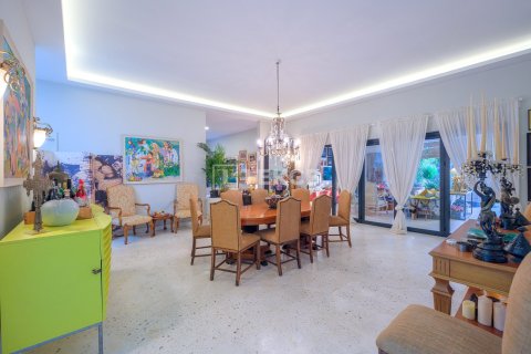 4 bedrooms Villa in Tan Xuan, Vietnam No. 89851 29