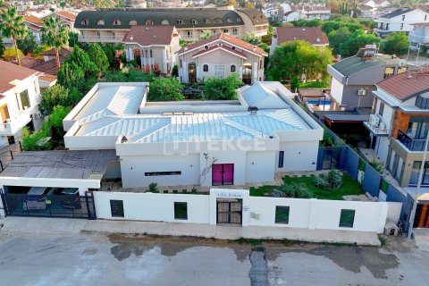 4 bedrooms Villa in Tan Xuan, Vietnam No. 89851 16