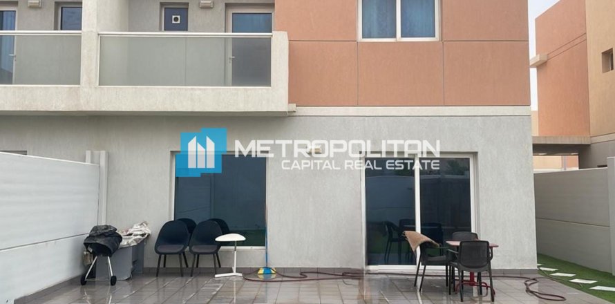 3 bedrooms Townhouse in Al Samha, UAE No. 123485