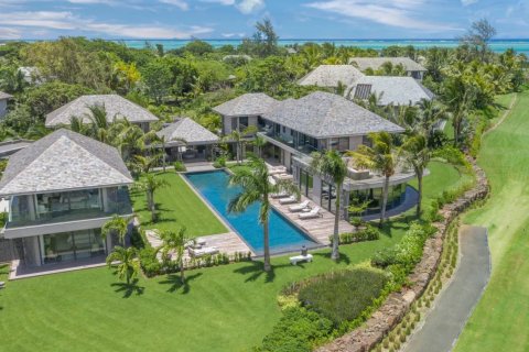 Вилла с 6 спальнями в Центр де Флак, Маврикий №113007 3