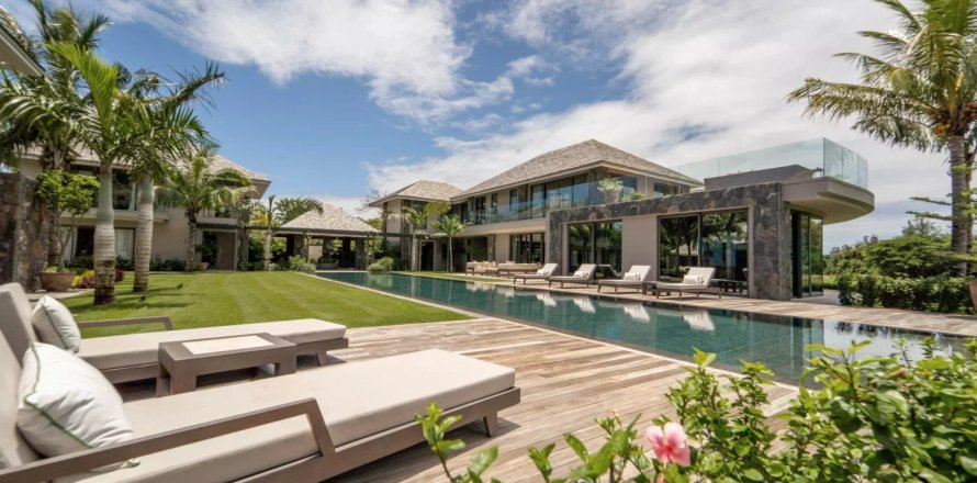 Вилла с 6 спальнями в Центр де Флак, Маврикий №113007