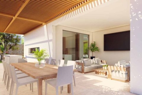 4 bedrooms Villa in Paphos, Cyprus No. 107014 5