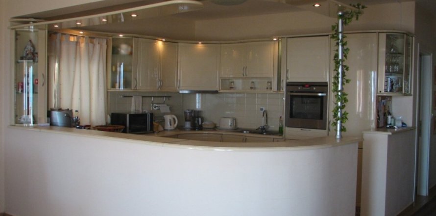 4 bedrooms Villa in Chalkidiki, Greece No. 52091