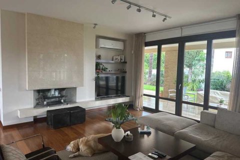 4 bedrooms House in Strovolos, Cyprus No. 30831 5