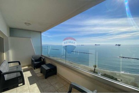 Квартира с 3 спальнями в Лимассол, Кипр №80897 1