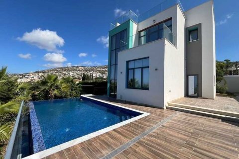 4 bedrooms Villa in Pegeia, Cyprus No. 84062 1